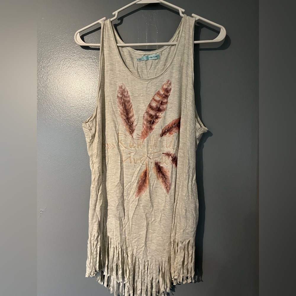 Maurice’s tank top size XL